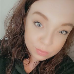 Meet your Posher, Paige